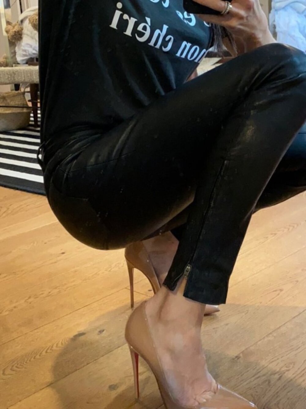 J Brand L8001 black leather pant skinny fit sz 27